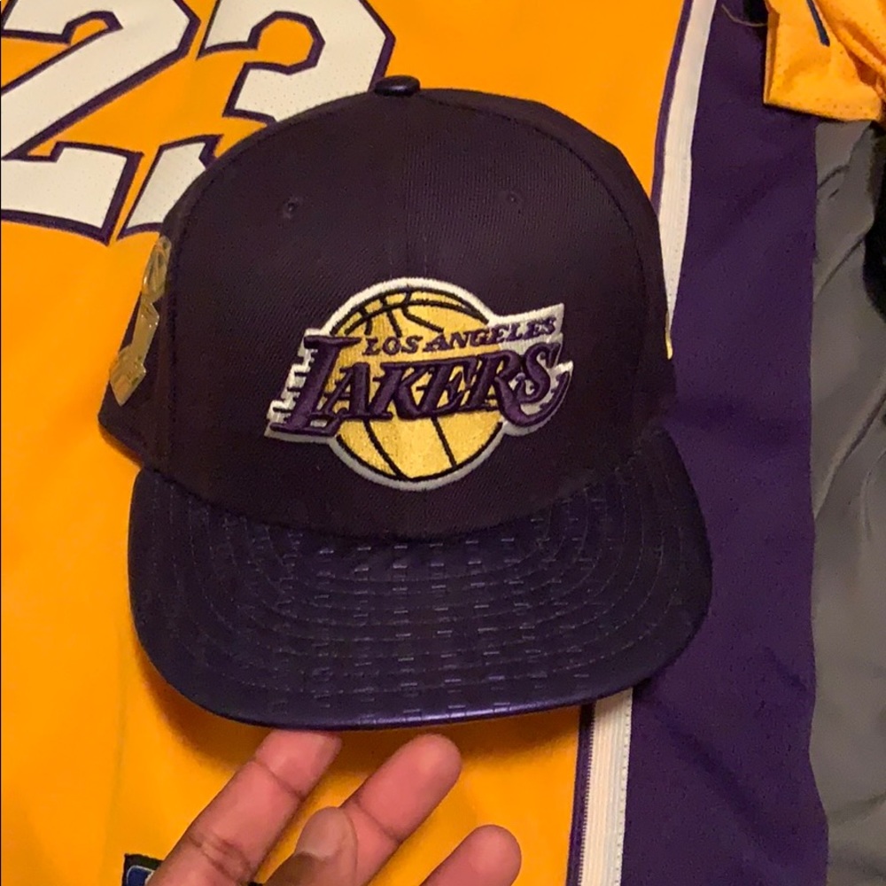 Lakers hat